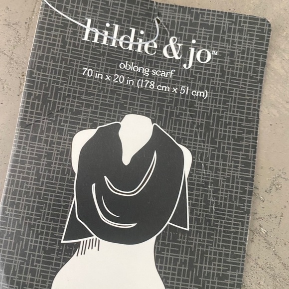 NWT Hildie&Jo oblong scarves! SO PRETTY 🌸🌺🌼 - Picture 3 of 9